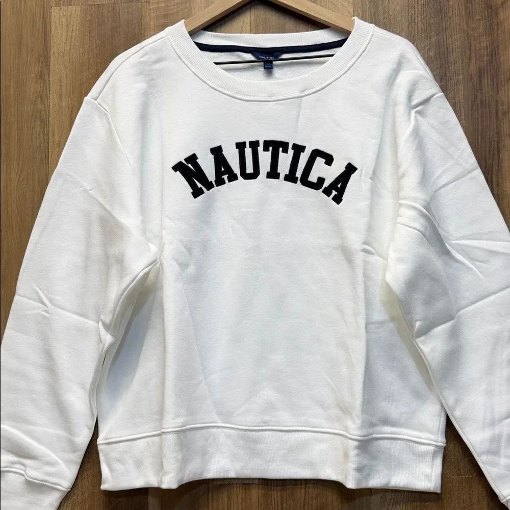 Nautica - White Crewneck with Black Lettering - Picture 4 of 8